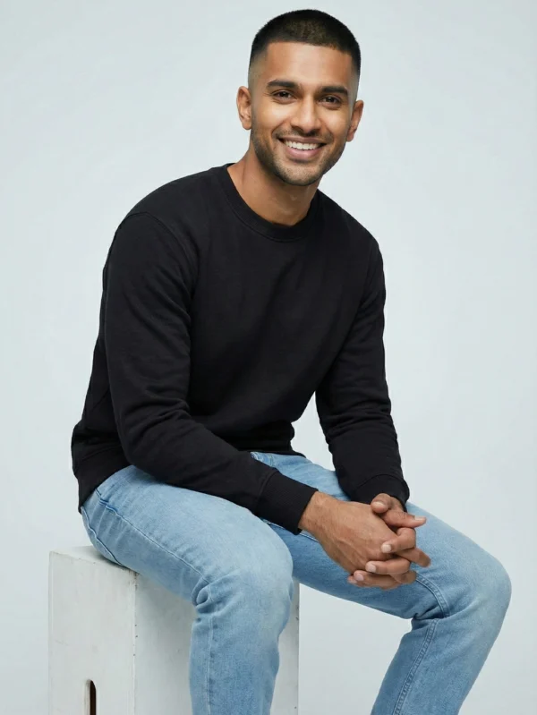 Men’s Black Sweatshirt - Image 2